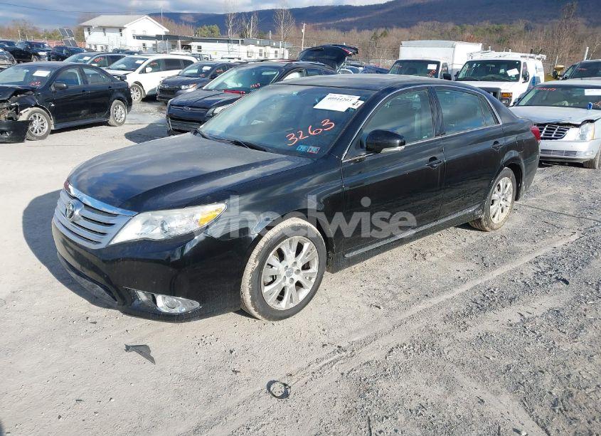 Photo 2 of 2012 Toyota Avalon (VIN 4T1BK3DB9CU463263)