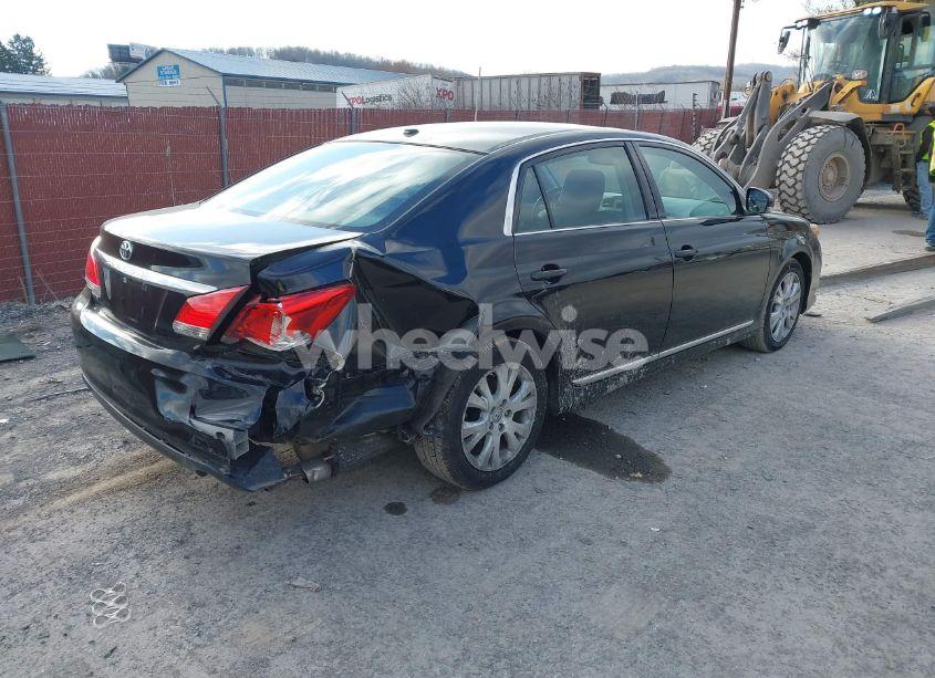 Photo 4 of 2012 Toyota Avalon (VIN 4T1BK3DB9CU463263)