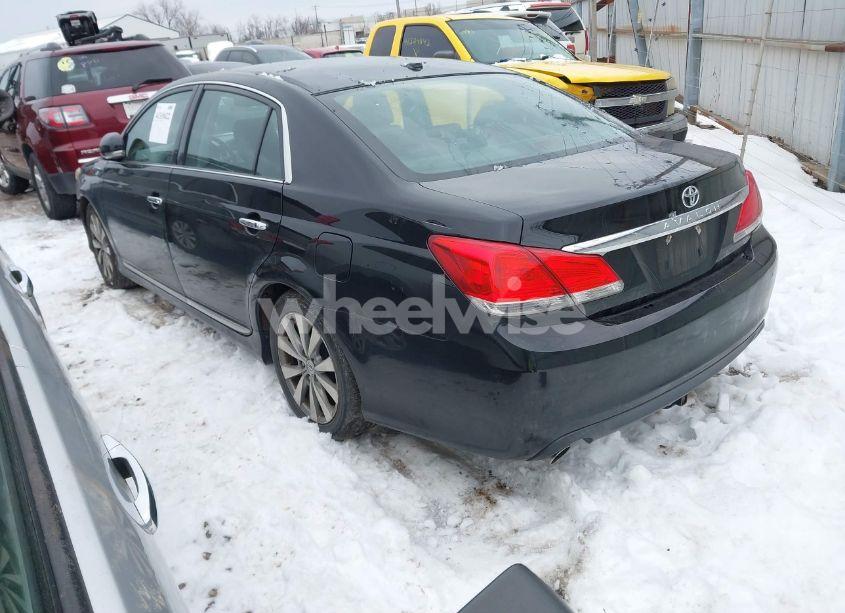 Photo 3 of 2012 Toyota Avalon (VIN 4T1BK3DB9CU470715)