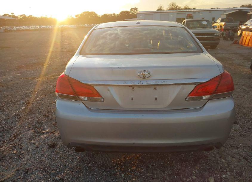Photo 16 of 2012 Toyota Avalon (VIN 4T1BK3DB9CU470939)