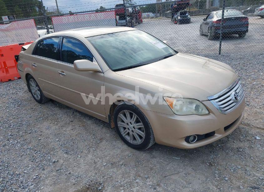 2010 Toyota Avalon LIMITED (VIN 4T1BK3DBXAU365050) main photo