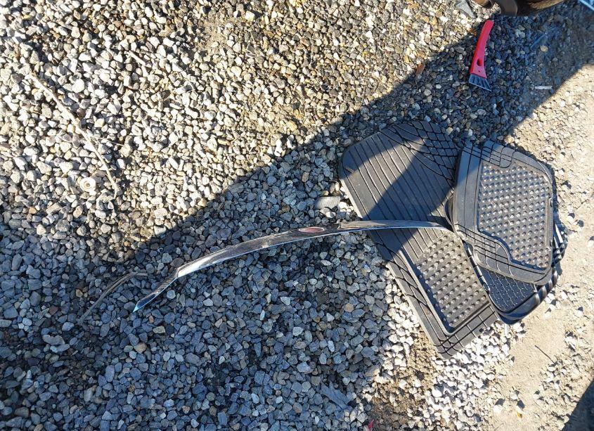 Photo 12 of 2011 Toyota Avalon LIMITED (VIN 4T1BK3DBXBU373182)