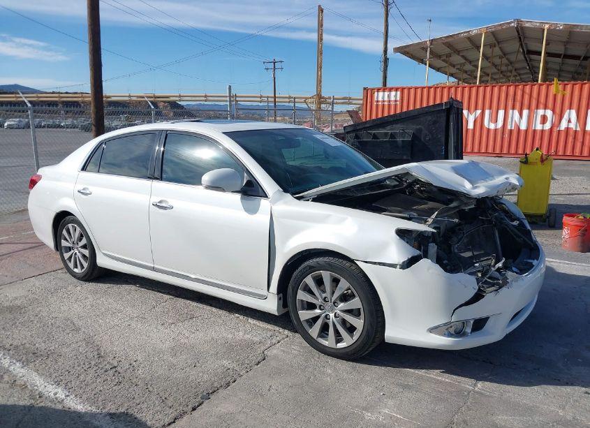 Photo 13 of 2011 Toyota Avalon LIMITED (VIN 4T1BK3DBXBU376938)