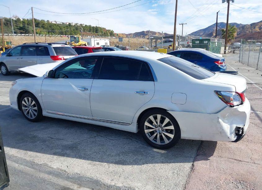Photo 14 of 2011 Toyota Avalon LIMITED (VIN 4T1BK3DBXBU376938)