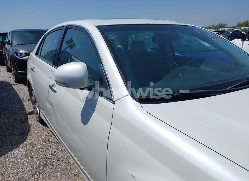 Photo 12 of 2011 Toyota Avalon LIMITED (VIN 4T1BK3DBXBU397580)