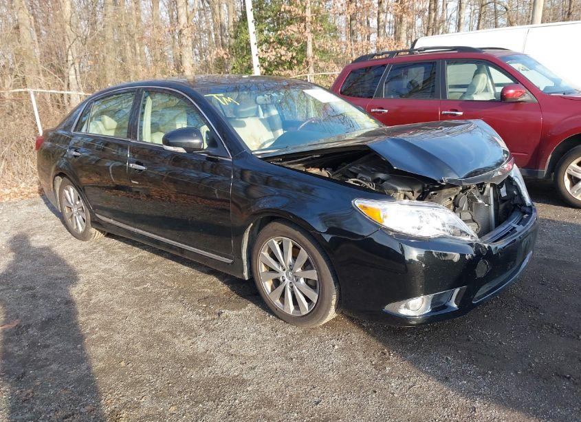 2011 Toyota Avalon LIMITED (VIN 4T1BK3DBXBU403264) main photo