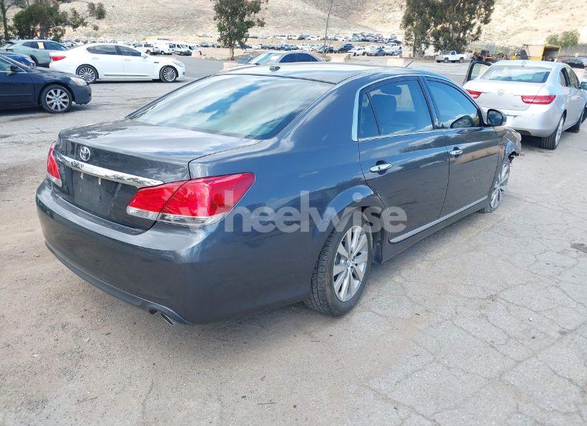 Photo 4 of 2011 Toyota Avalon LIMITED (VIN 4T1BK3DBXBU418461)