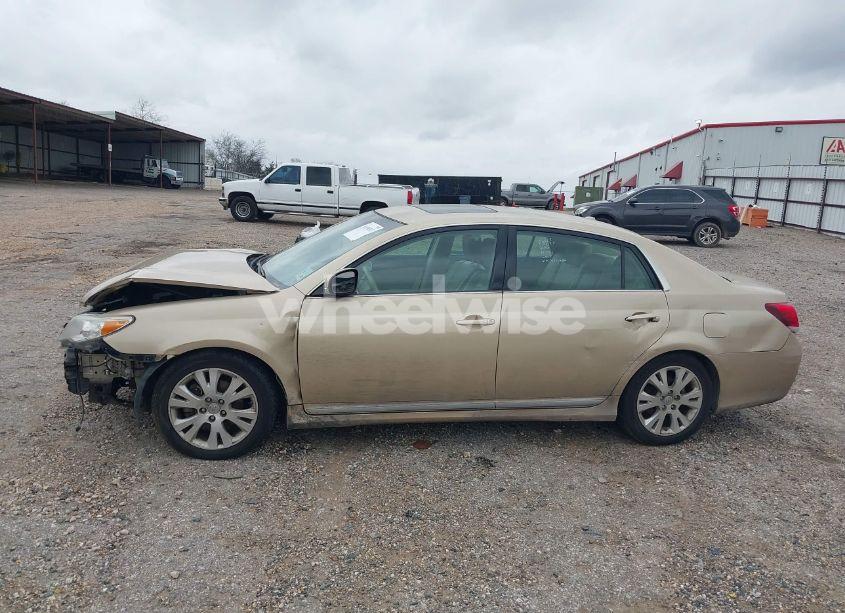 Photo 14 of 2011 Toyota Avalon (VIN 4T1BK3DBXBU429380)