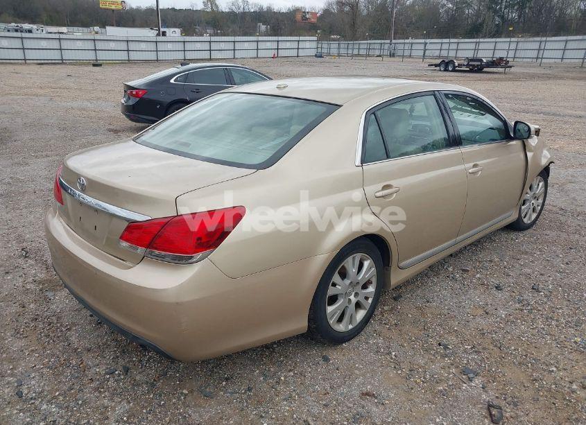 Photo 4 of 2011 Toyota Avalon (VIN 4T1BK3DBXBU429380)
