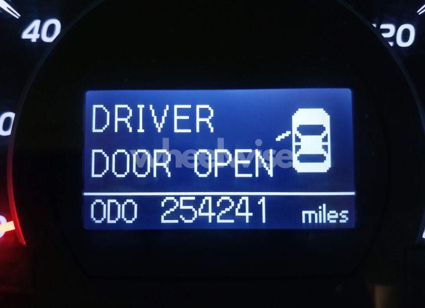 Photo 15 of 2010 Toyota Camry XLE V6 (VIN 4T1BK3EK0AU113483)