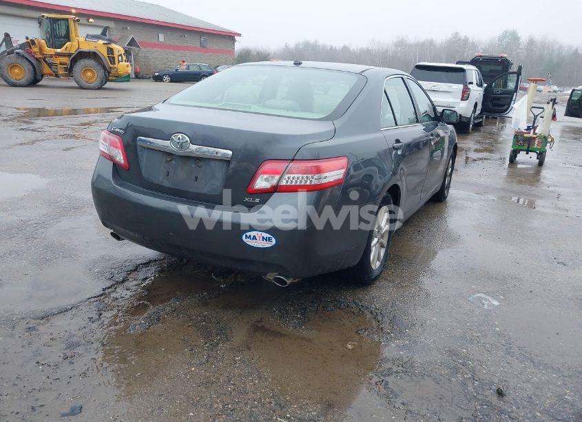 Photo 4 of 2010 Toyota Camry XLE V6 (VIN 4T1BK3EK0AU113483)