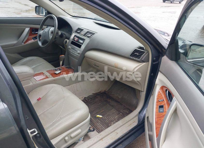 Photo 5 of 2010 Toyota Camry XLE V6 (VIN 4T1BK3EK0AU113483)