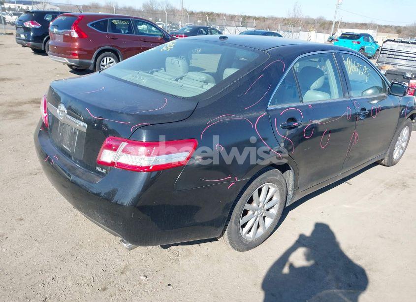 Photo 4 of 2011 Toyota Camry XLE V6 (VIN 4T1BK3EK0BU126266)