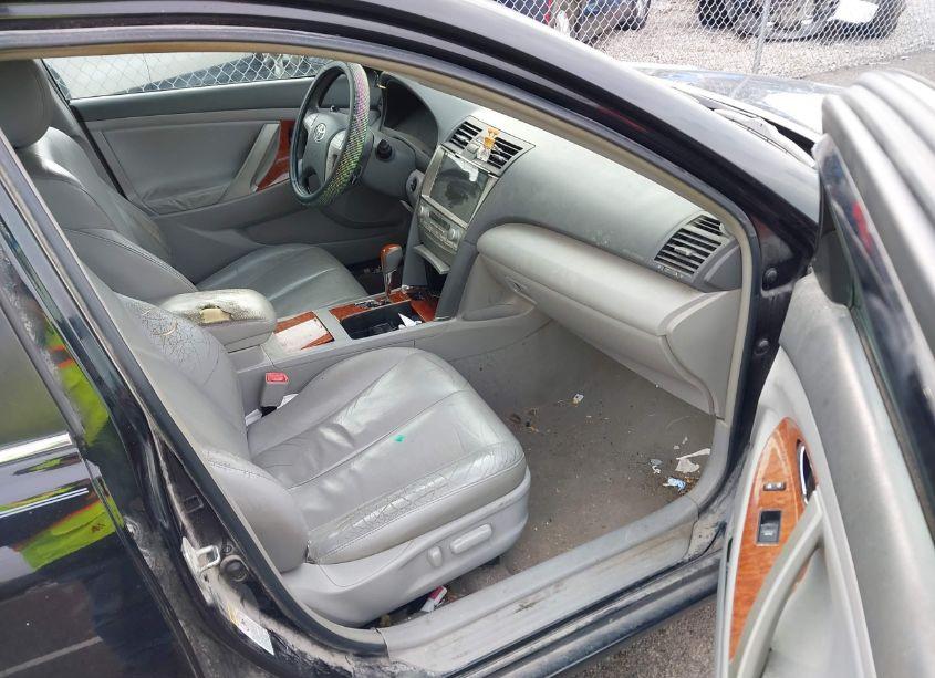 Photo 5 of 2011 Toyota Camry XLE V6 (VIN 4T1BK3EK0BU623737)