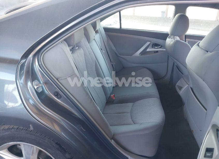 Photo 8 of 2011 Toyota Camry SE V6 (VIN 4T1BK3EK0BU628484)