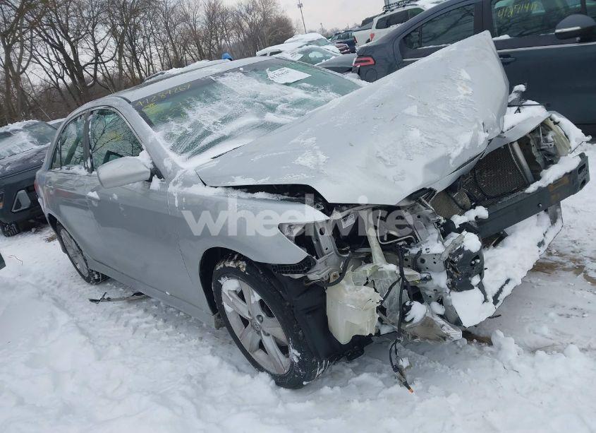 2010 Toyota Camry SE V6 (VIN 4T1BK3EK1AU108745) main photo
