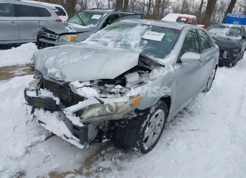 Photo 2 of 2010 Toyota Camry SE V6 (VIN 4T1BK3EK1AU108745)