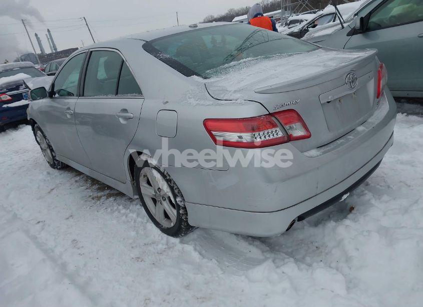 Photo 3 of 2010 Toyota Camry SE V6 (VIN 4T1BK3EK1AU108745)