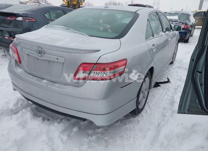 Photo 4 of 2010 Toyota Camry SE V6 (VIN 4T1BK3EK1AU108745)