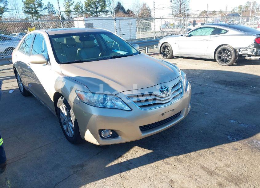 2010 Toyota Camry XLE V6 (VIN 4T1BK3EK1AU112925) main photo