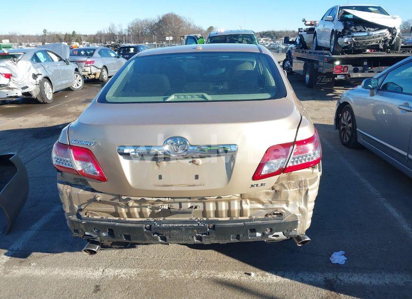 Photo 6 of 2010 Toyota Camry XLE V6 (VIN 4T1BK3EK1AU112925)