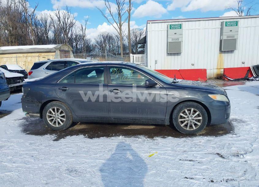 Photo 13 of 2011 Toyota Camry XLE V6 (VIN 4T1BK3EK1BU118242)