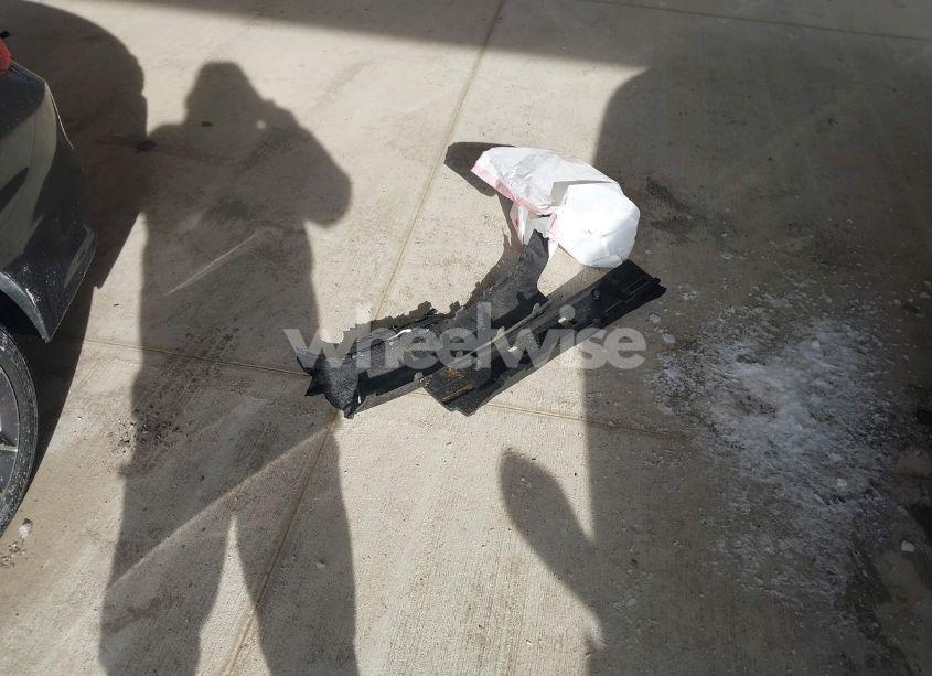 Photo 12 of 2011 Toyota Camry XLE V6 (VIN 4T1BK3EK1BU123313)