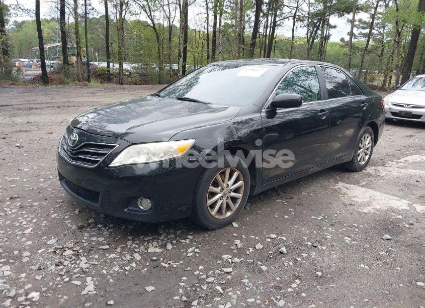 Photo 2 of 2011 Toyota Camry XLE V6 (VIN 4T1BK3EK1BU128866)