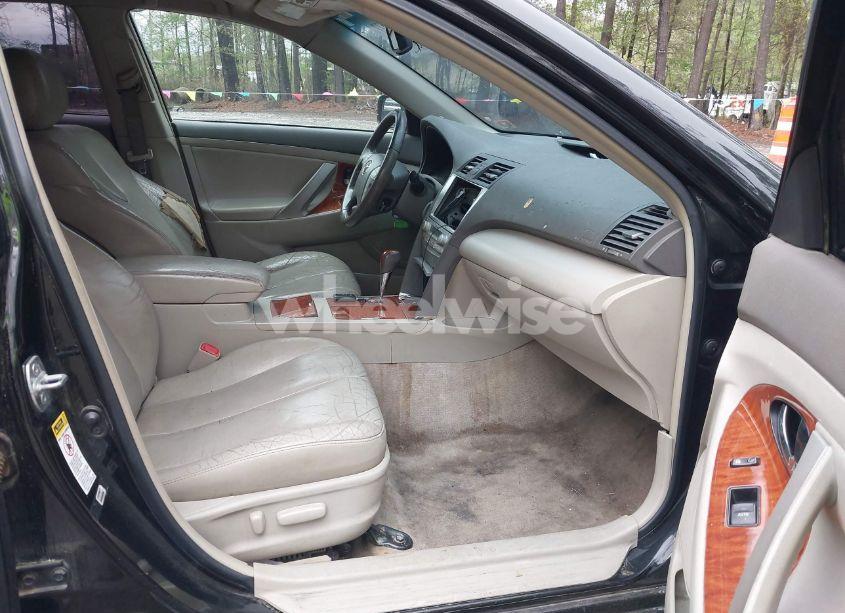 Photo 5 of 2011 Toyota Camry XLE V6 (VIN 4T1BK3EK1BU128866)