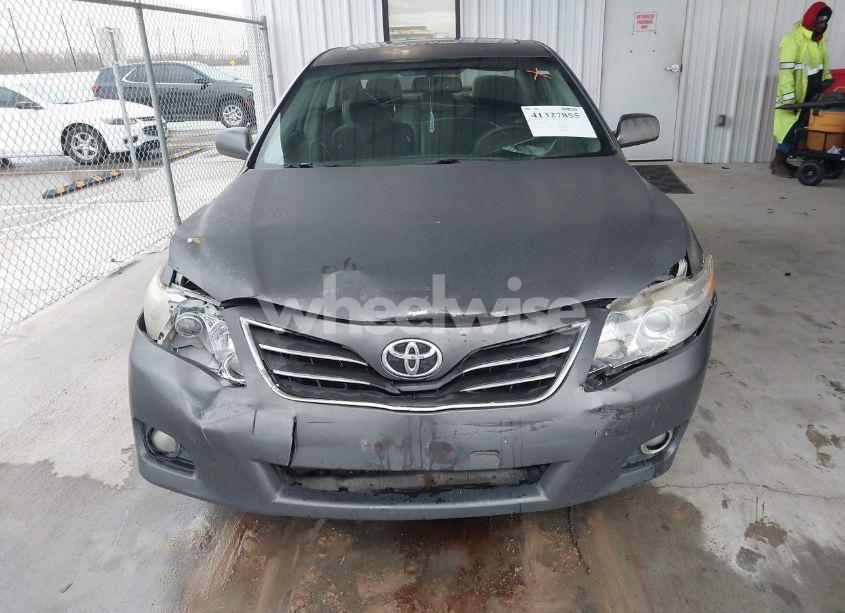 Photo 12 of 2011 Toyota Camry XLE V6 (VIN 4T1BK3EK1BU129547)