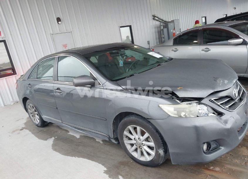 Photo 13 of 2011 Toyota Camry XLE V6 (VIN 4T1BK3EK1BU129547)