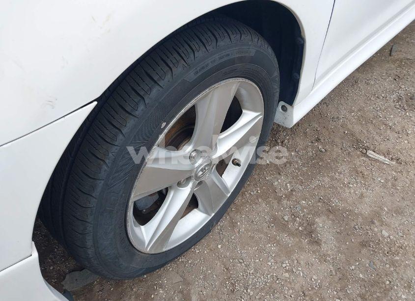 Photo 12 of 2011 Toyota Camry SE V6 (VIN 4T1BK3EK1BU619583)