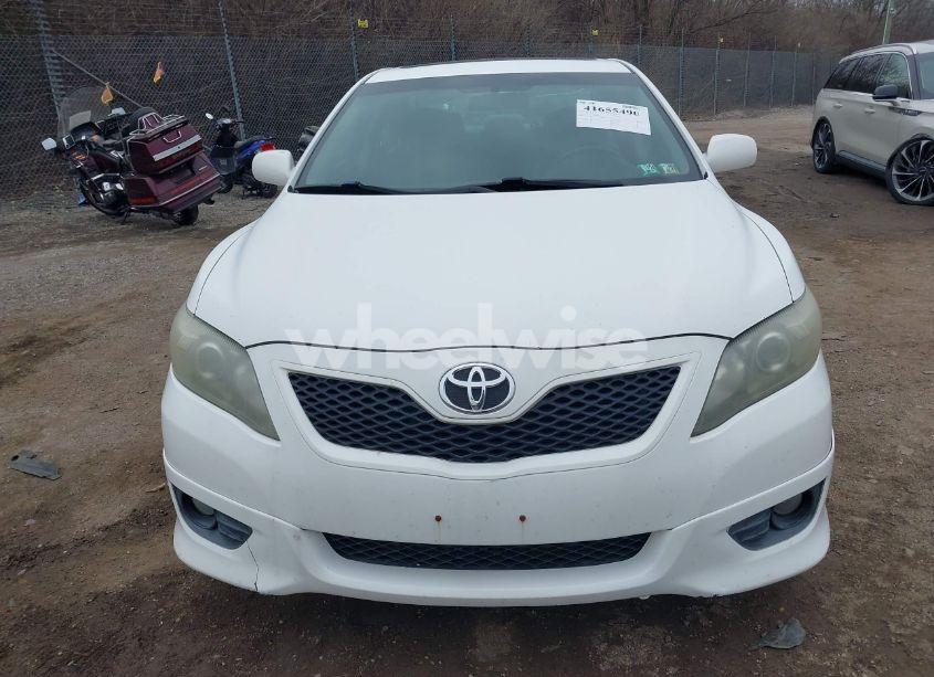 Photo 6 of 2011 Toyota Camry SE V6 (VIN 4T1BK3EK1BU619583)