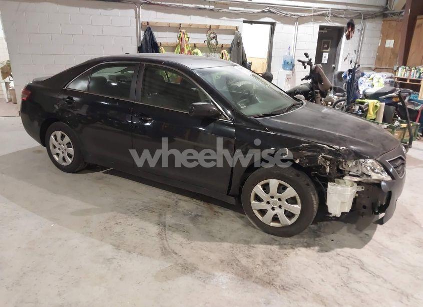 2010 Toyota Camry LE V6 (VIN 4T1BK3EK2AU111279) main photo