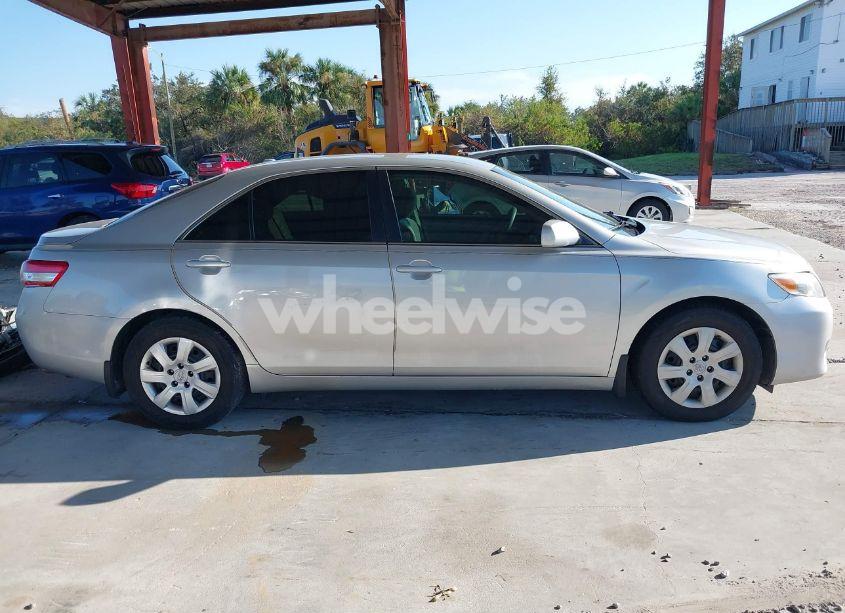 Photo 13 of 2010 Toyota Camry LE V6 (VIN 4T1BK3EK2AU114280)