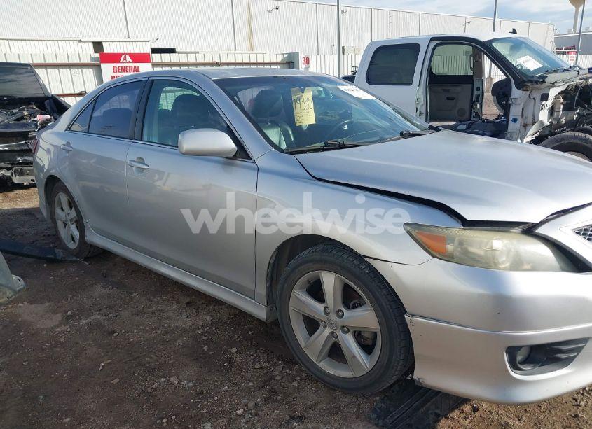 Photo 12 of 2011 Toyota Camry SE V6 (VIN 4T1BK3EK2BU118329)
