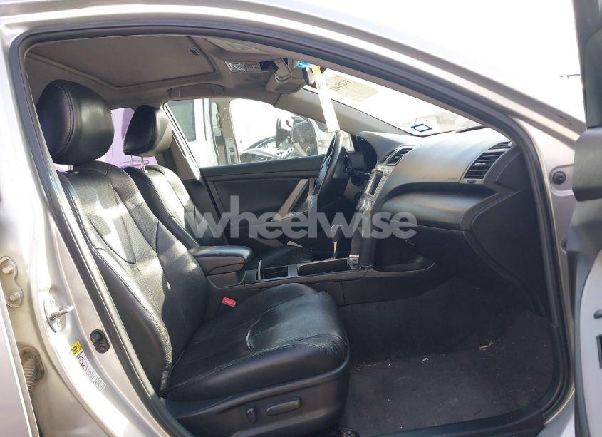 Photo 5 of 2011 Toyota Camry SE V6 (VIN 4T1BK3EK2BU118329)