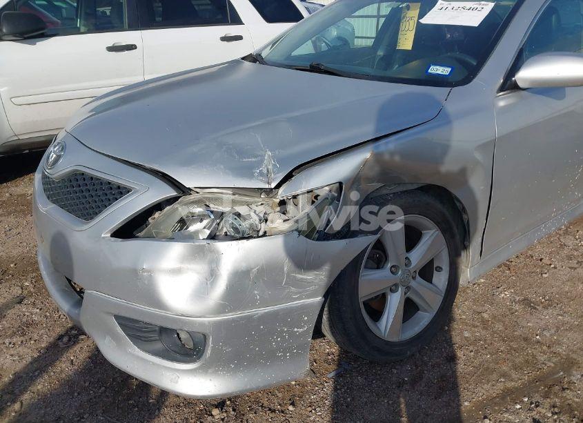 Photo 6 of 2011 Toyota Camry SE V6 (VIN 4T1BK3EK2BU118329)