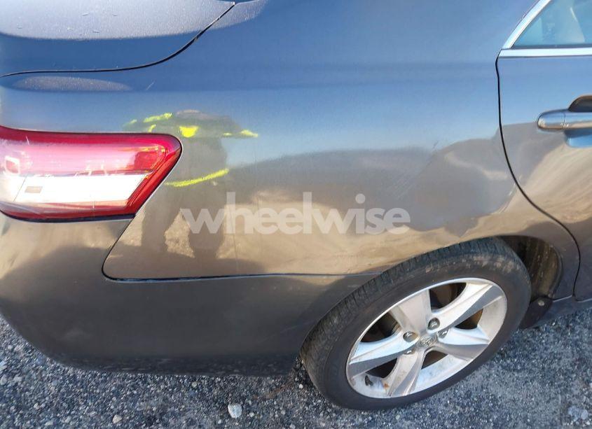 Photo 6 of 2011 Toyota Camry XLE V6 (VIN 4T1BK3EK2BU129556)