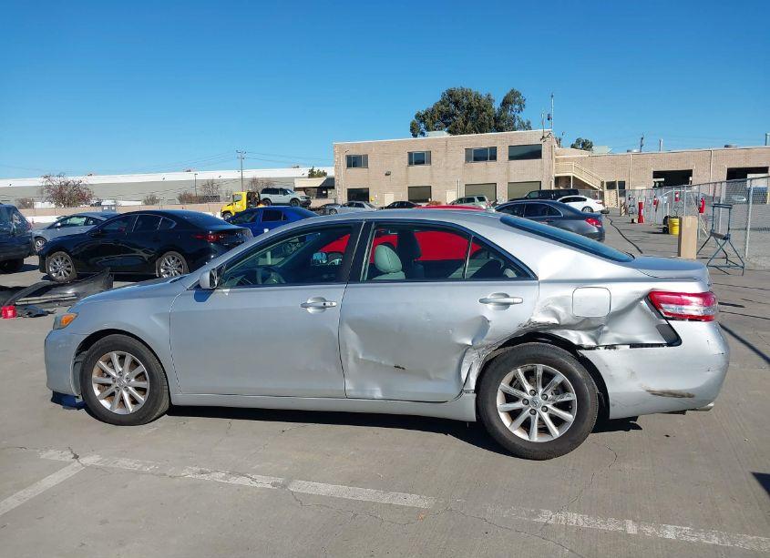 Photo 14 of 2011 Toyota Camry XLE V6 (VIN 4T1BK3EK2BU130268)