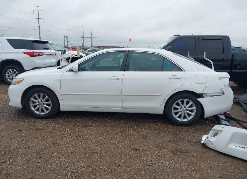 Photo 15 of 2011 Toyota Camry XLE V6 (VIN 4T1BK3EK2BU610746)