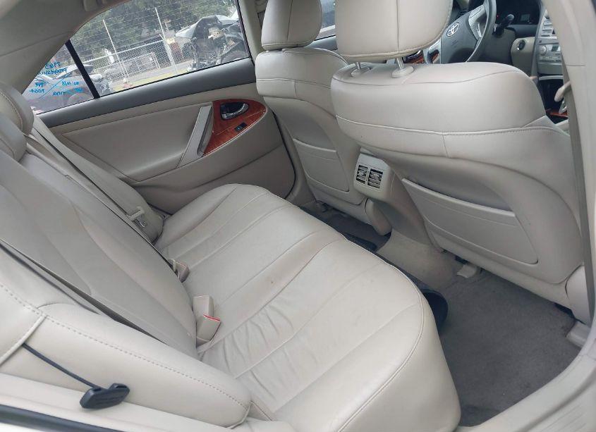 Photo 8 of 2011 Toyota Camry XLE V6 (VIN 4T1BK3EK2BU610746)