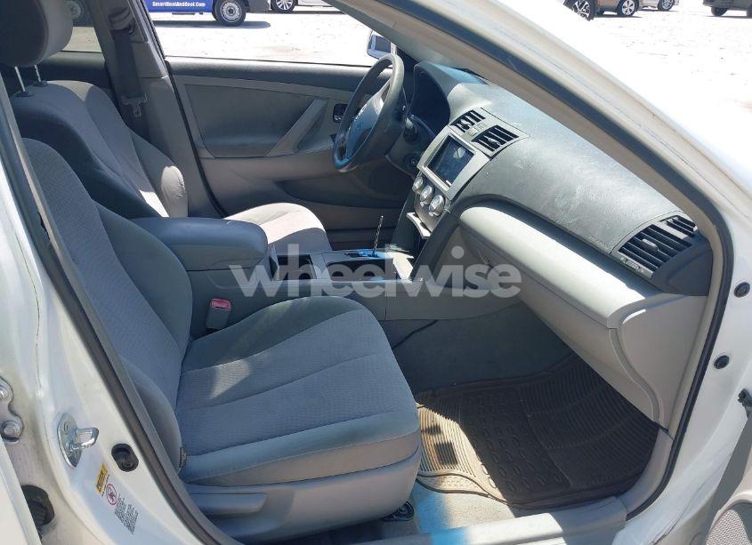 Photo 5 of 2011 Toyota Camry LE V6 (VIN 4T1BK3EK2BU614537)