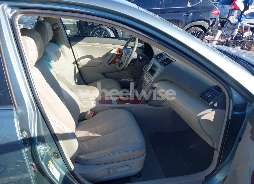 Photo 5 of 2011 Toyota Camry XLE V6 (VIN 4T1BK3EK2BU616918)