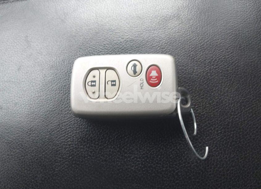 Photo 11 of 2010 Toyota Camry SE V6 (VIN 4T1BK3EK3AU606915)