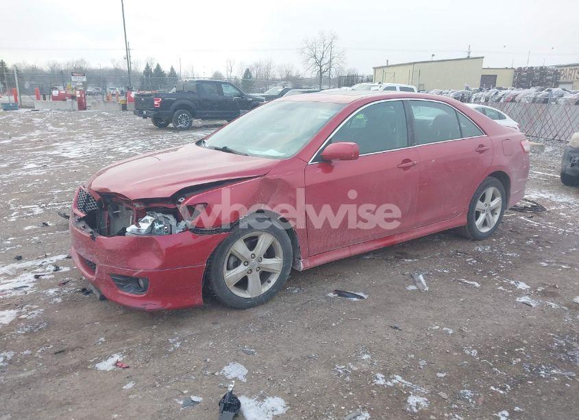 Photo 2 of 2010 Toyota Camry SE V6 (VIN 4T1BK3EK3AU606915)
