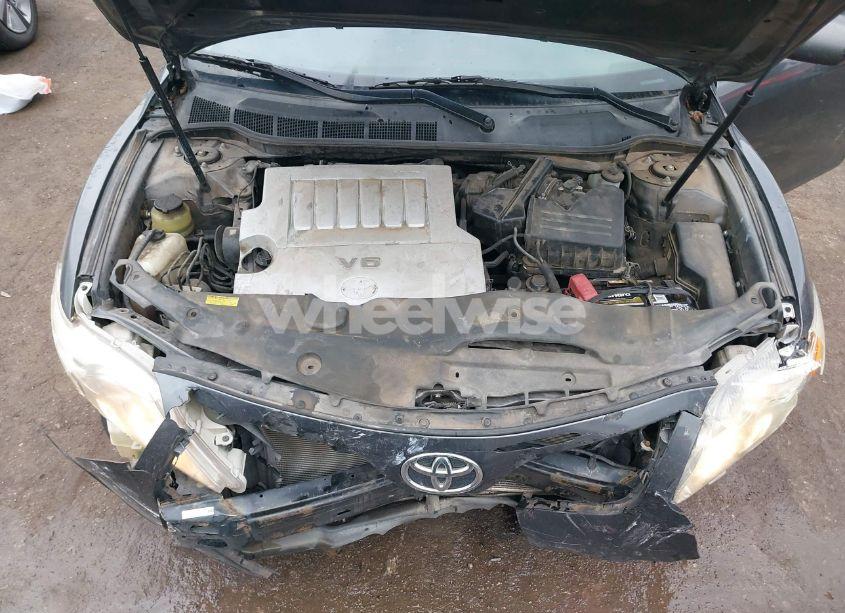 Photo 10 of 2011 Toyota Camry SE V6 (VIN 4T1BK3EK3BU119523)