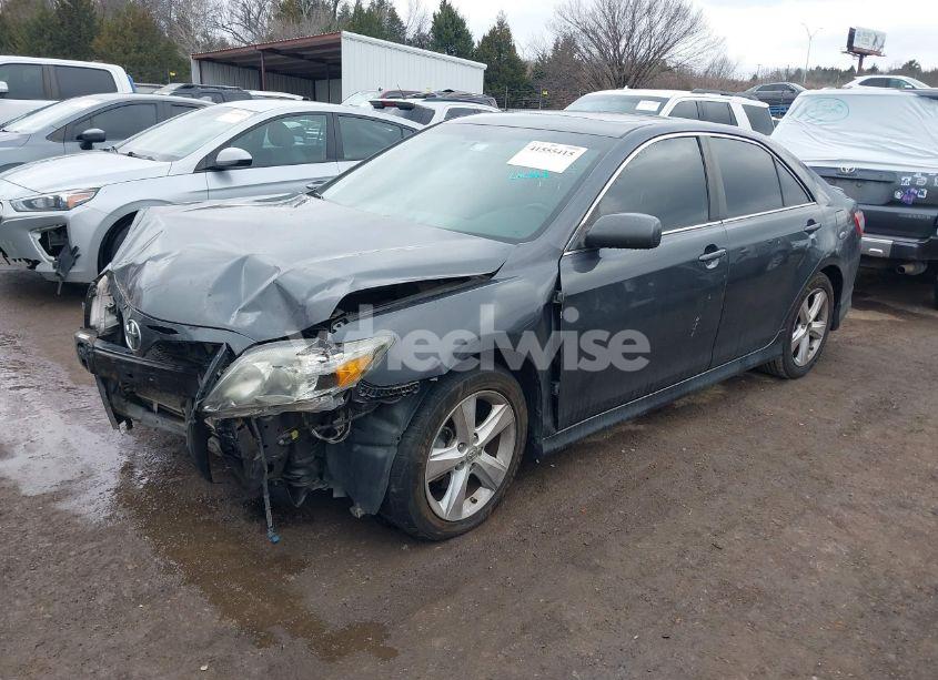Photo 2 of 2011 Toyota Camry SE V6 (VIN 4T1BK3EK3BU119523)