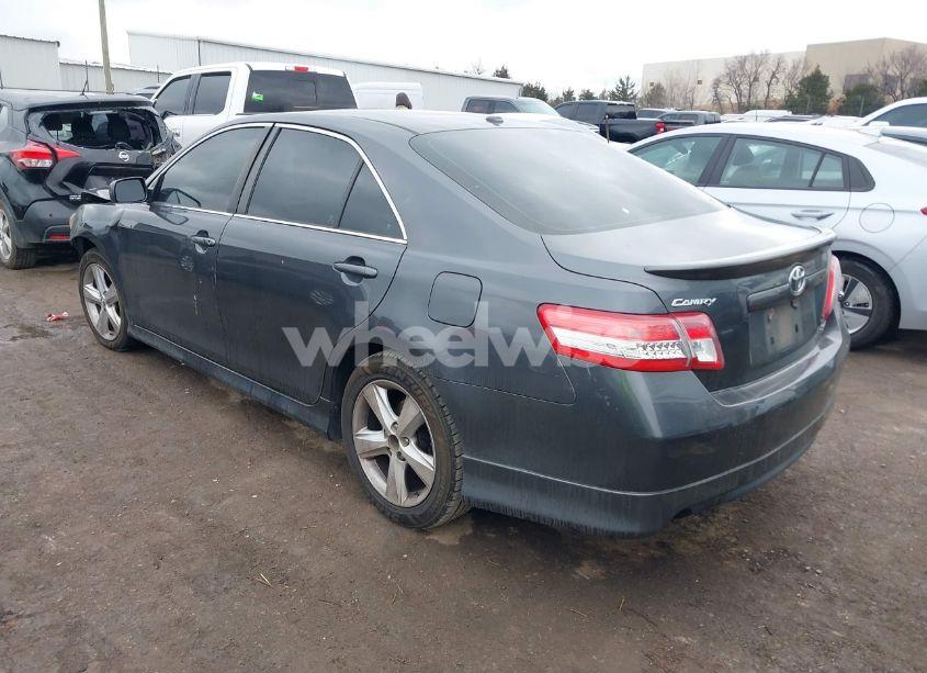 Photo 3 of 2011 Toyota Camry SE V6 (VIN 4T1BK3EK3BU119523)