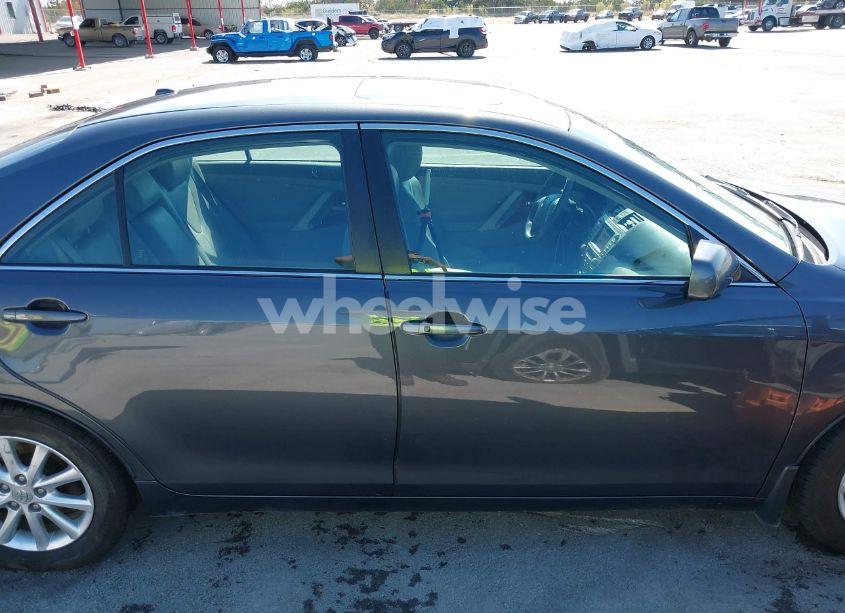 Photo 13 of 2011 Toyota Camry XLE V6 (VIN 4T1BK3EK3BU132997)